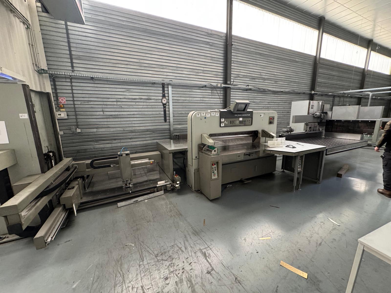 Polar 155 EMC Monitor cuttingline (1995)