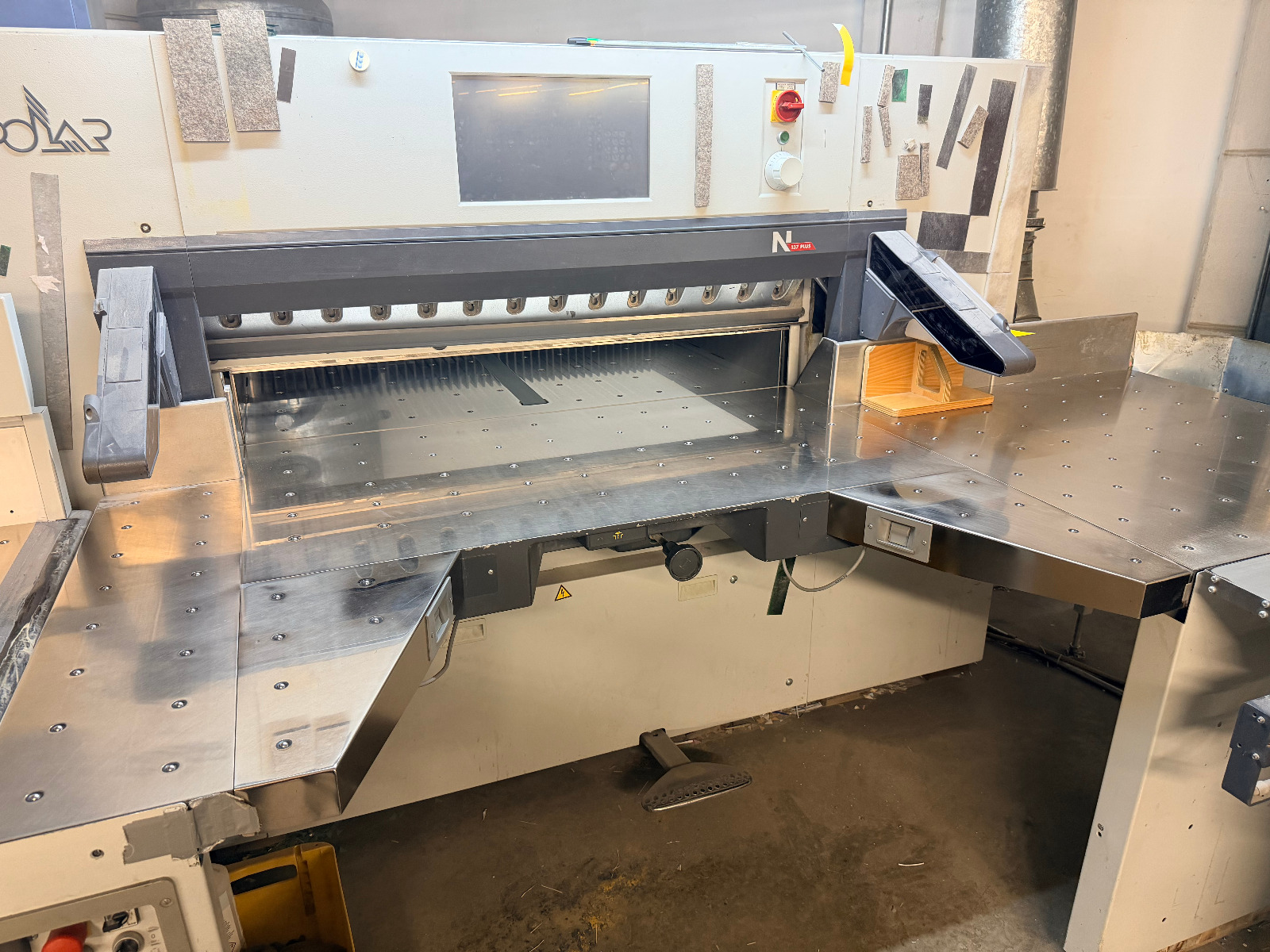 Polar N 137 Plus Snijlijn 2012 | LW 1200-4 Lift | RA-4 Jogger | EL 130-4 Transomat - Afbeelding 3